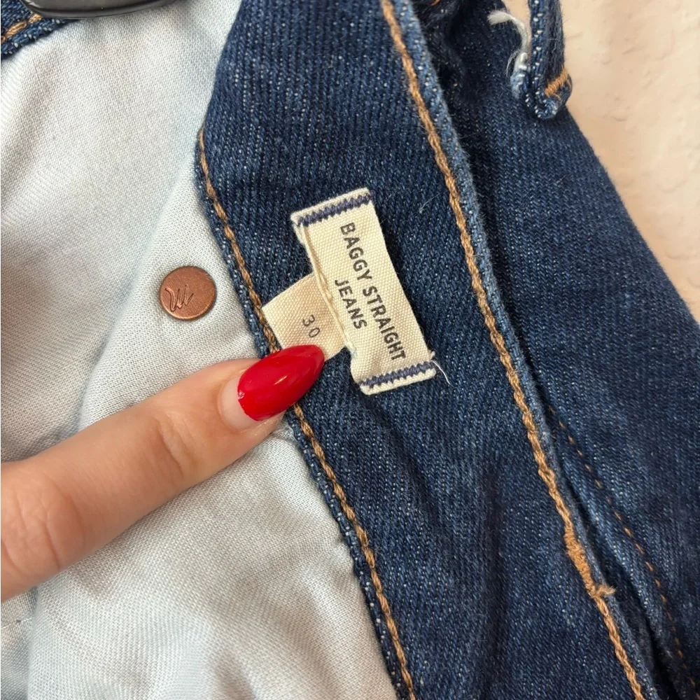 Madewell Baggy Straight Jeans - Picture 4 of 5